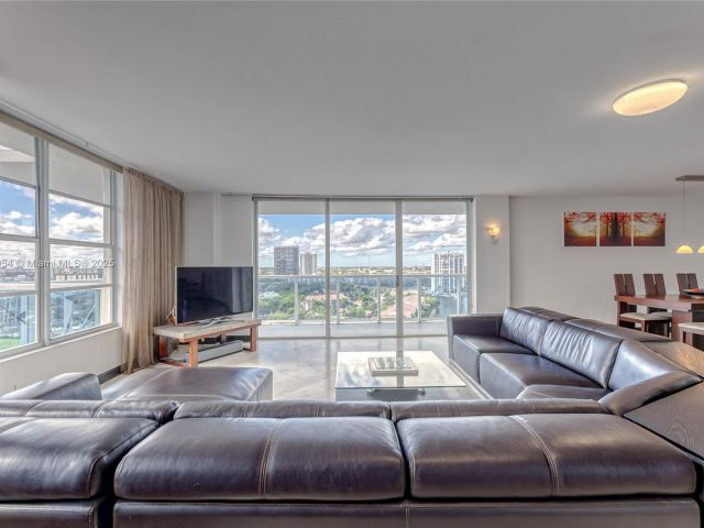 Продажа квартиры #1606 - фото 5986284