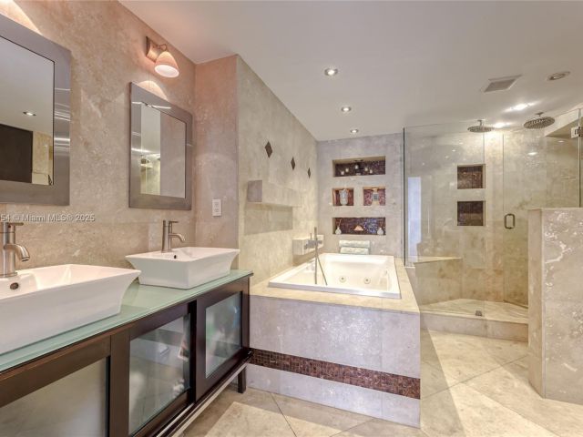 Продажа квартиры #1606 - фото 5986291