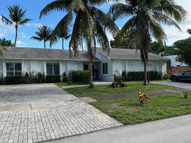 Продажа дома по адресу 1846 NE 211th Ln - фото 5963281