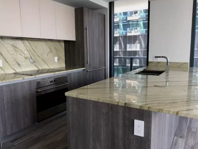 Продажа квартиры #2505 - фото 5948808