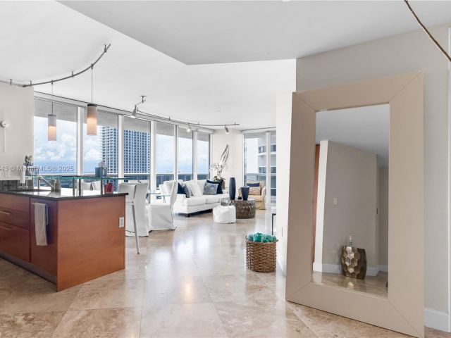 Квартира в аренду номер2608 - фото 5947566