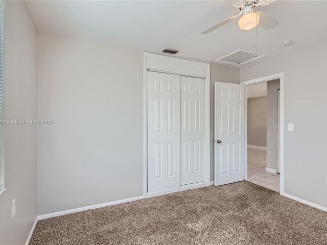 Продажа дома по адресу 6437 Custer St - фото 5950563