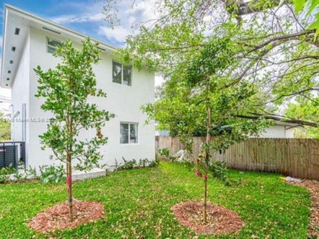 Продажа дома по адресу 2778 NW 44th St - фото 5946697