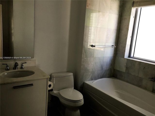 Продажа квартиры #1602 - фото 5955845