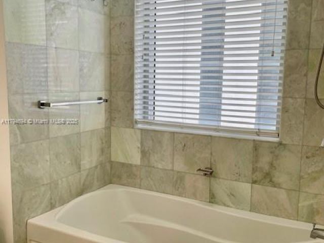 Продажа квартиры #1602 - фото 7443913