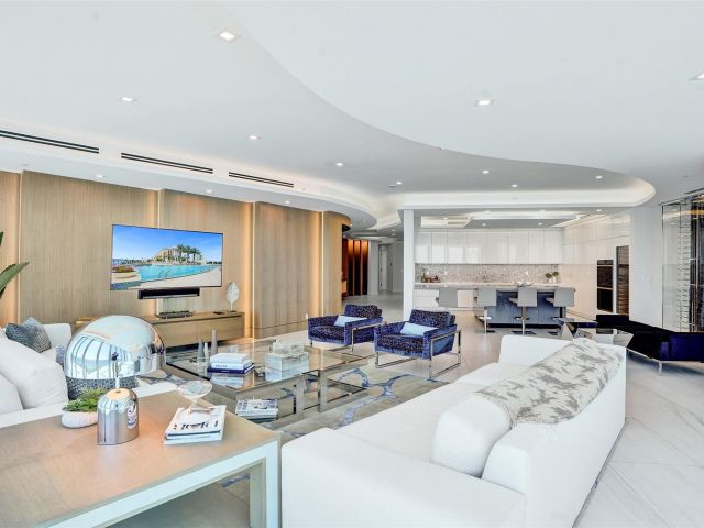 Квартира в аренду номерPH1801 - фото 5947407