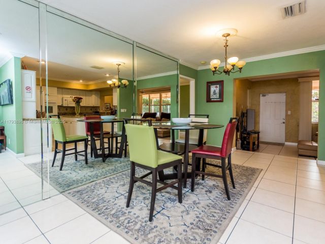 Дом в аренду по адресу 5524 Garfield St - фото 5946327