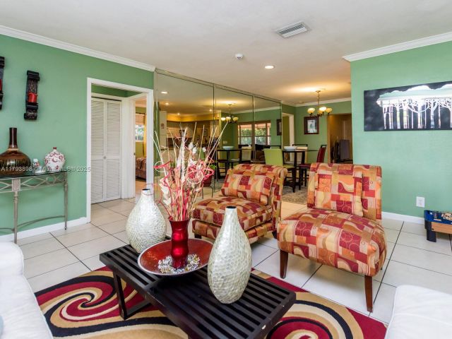 Дом в аренду по адресу 5524 Garfield St - фото 5946328