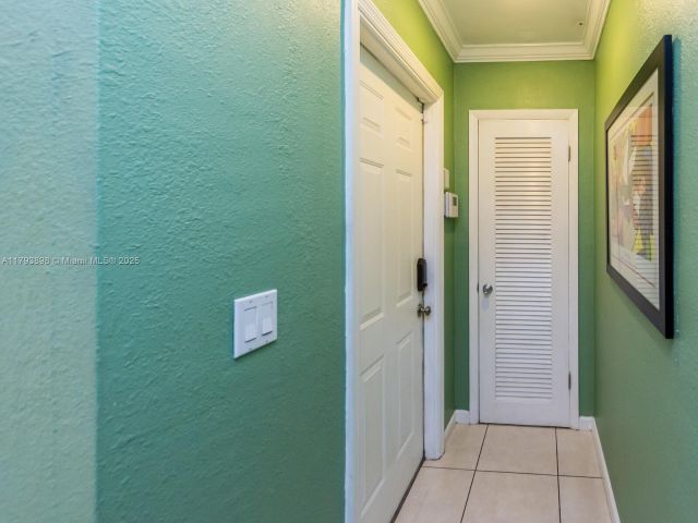 Дом в аренду по адресу 5524 Garfield St - фото 5946332