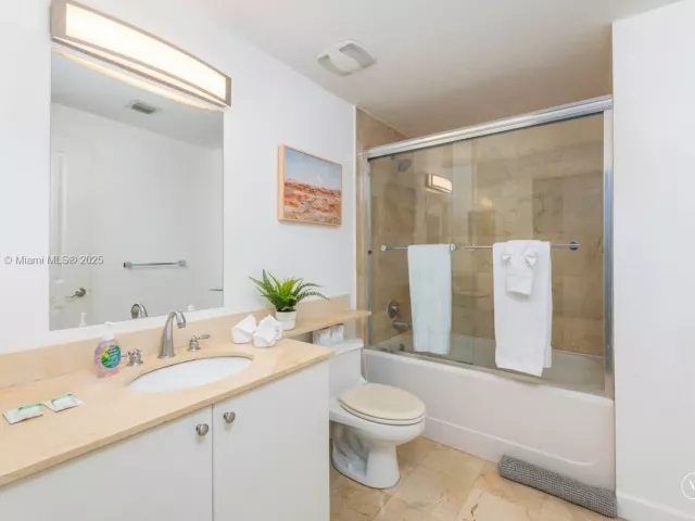 Продажа квартиры #1905 - фото 5953402