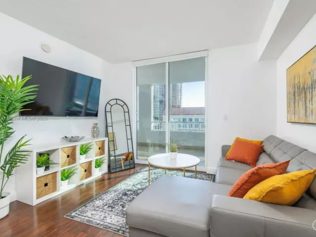 Продажа квартиры #1905 - фото 5953405