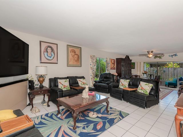 Продажа дома по адресу 12684 SW 145th St - фото 5960973