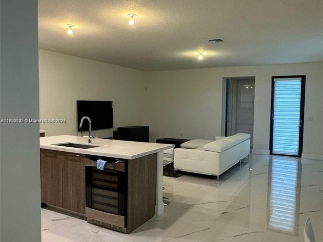 Дом в аренду по адресу  - фото 5949946