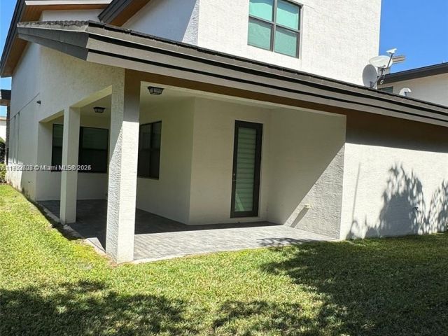 Дом в аренду по адресу  - фото 5949949