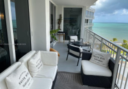 Квартира #7CS