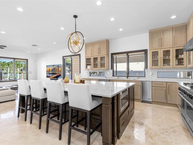 Продажа дома по адресу 511 San Marco Dr - фото 5951321