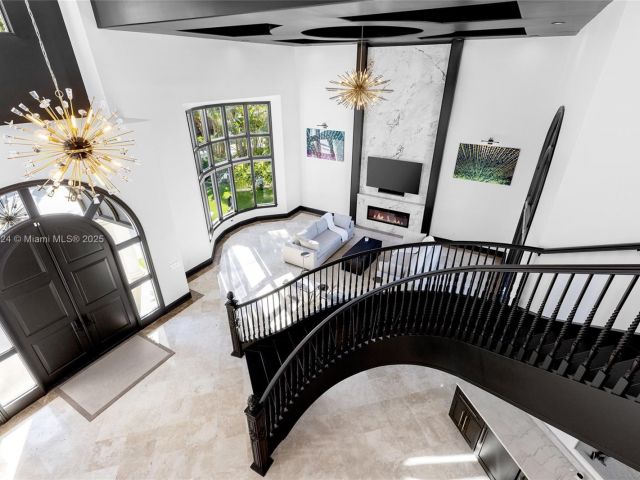 Продажа дома по адресу 511 San Marco Dr - фото 5951325