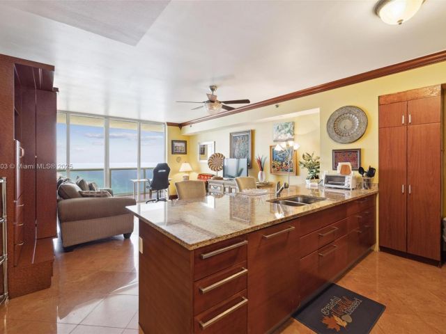 Квартира в аренду номер4712 - фото 5951377