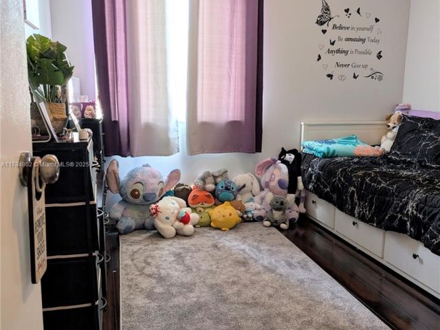 Продажа дома по адресу 7683 NW 19th St - фото 5959587