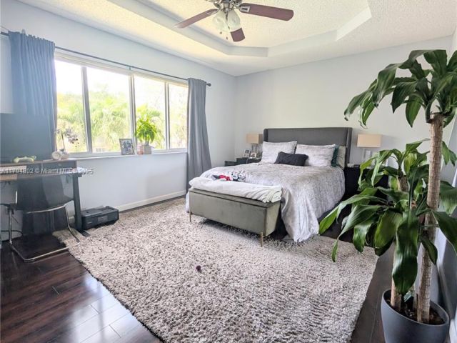 Продажа дома по адресу 7683 NW 19th St - фото 5959592