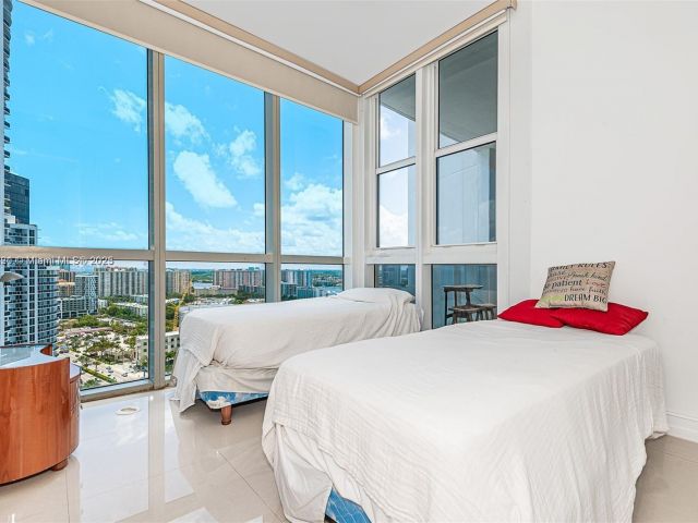 Продажа квартиры #3405 - фото 5954461