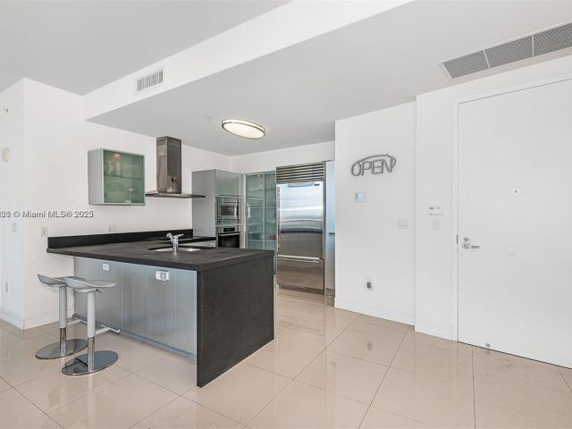 Продажа квартиры #3405 - фото 5954466