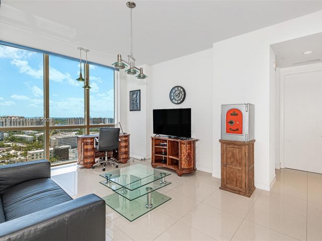 Продажа квартиры #3405 - фото 5954468