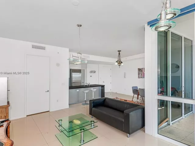 Продажа квартиры #3405 - фото 5954465