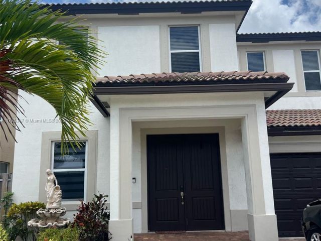 Продажа дома по адресу 4190 NE 20th St - фото 5986864