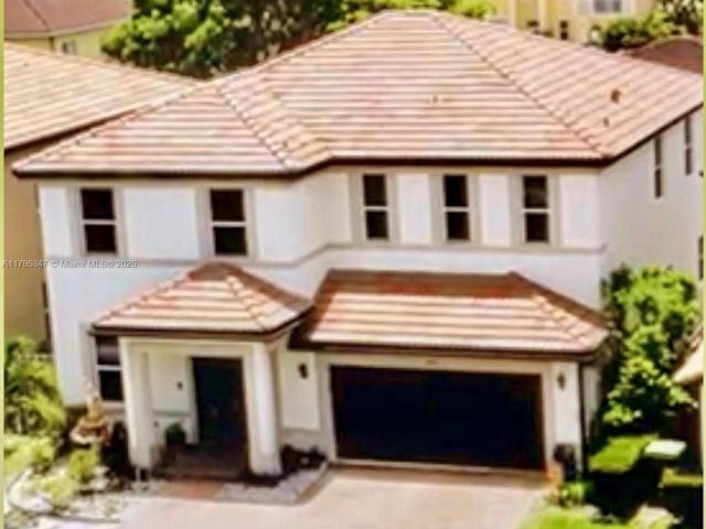 Продажа дома по адресу 4190 NE 20th St - фото 6140355