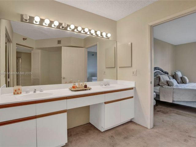 Квартира в аренду номер504 - фото 5966341