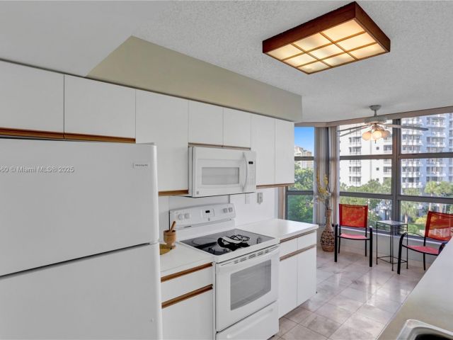 Квартира в аренду номер504 - фото 5966348