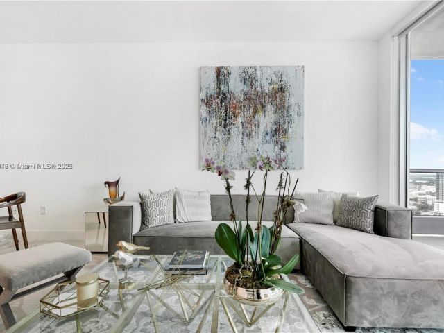 Квартира в аренду номер - фото 5953707