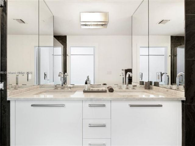 Квартира в аренду номер - фото 5953710