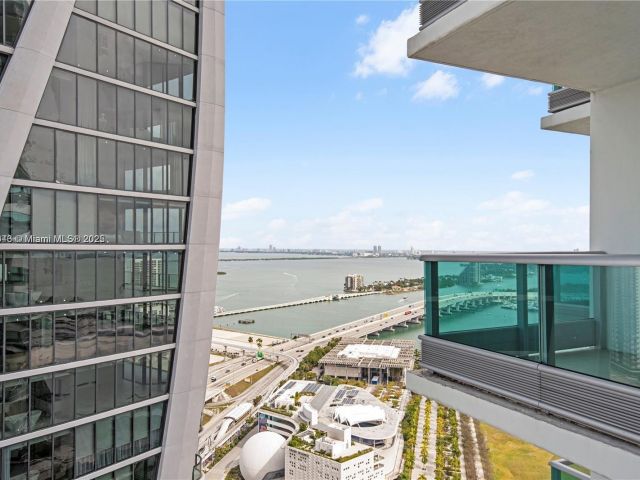 Квартира в аренду номер - фото 5953717