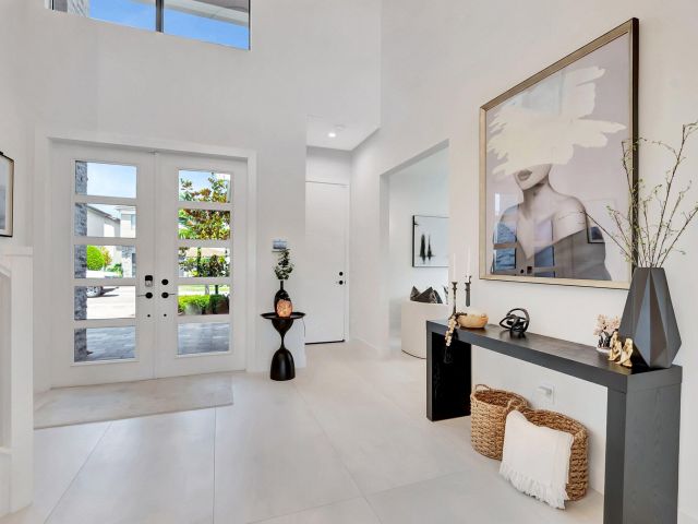 Продажа дома по адресу 17065 Rainbow Falls Trail - фото 5954216