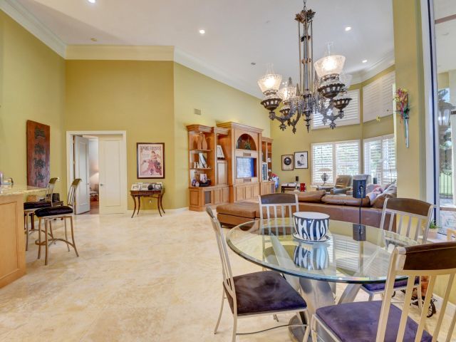 Продажа дома по адресу 4800 Bocaire Boulevard - фото 6378200