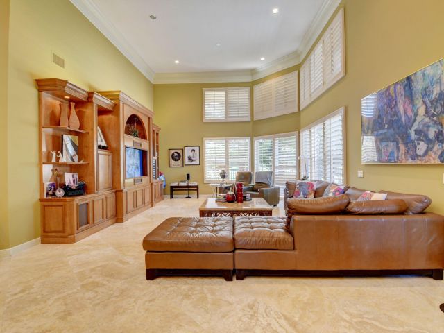 Продажа дома по адресу 4800 Bocaire Boulevard - фото 6378201