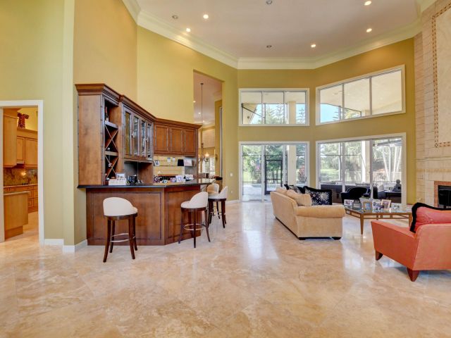 Продажа дома по адресу 4800 Bocaire Boulevard - фото 6378209