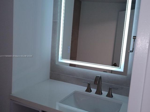 Продажа квартиры #1218 - фото 5957896