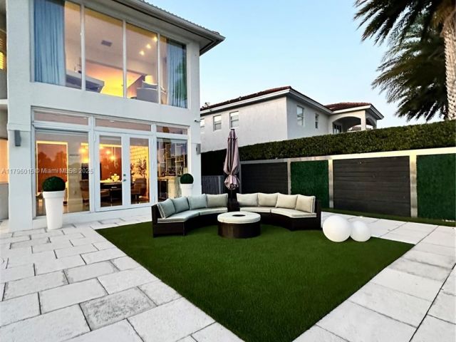 Дом в аренду по адресу 6801 NW 113th Ct - фото 5960029