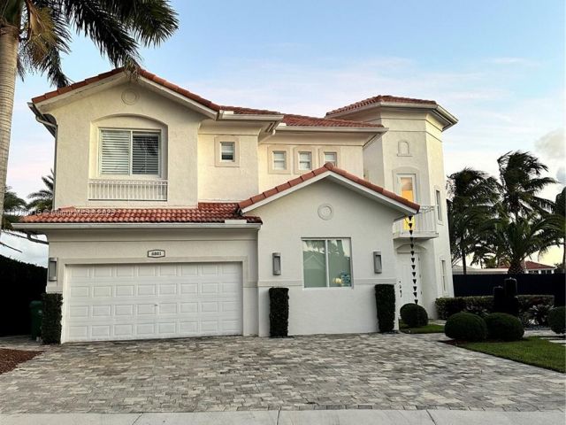 Дом в аренду по адресу 6801 NW 113th Ct - фото 5960036