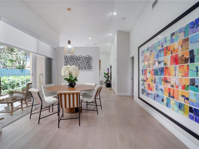 Продажа дома по адресу 11334 NW 53rd Ln - фото 5957692