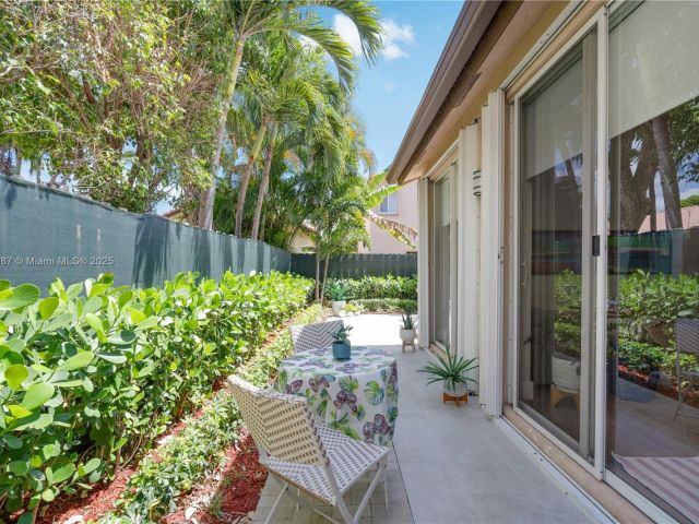 Продажа дома по адресу 11334 NW 53rd Ln - фото 5957704