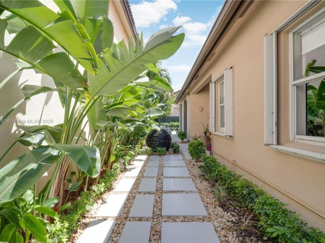 Продажа дома по адресу 11334 NW 53rd Ln - фото 5957707