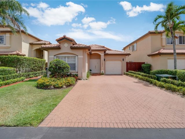 Продажа дома по адресу 11334 NW 53rd Ln - фото 5957708