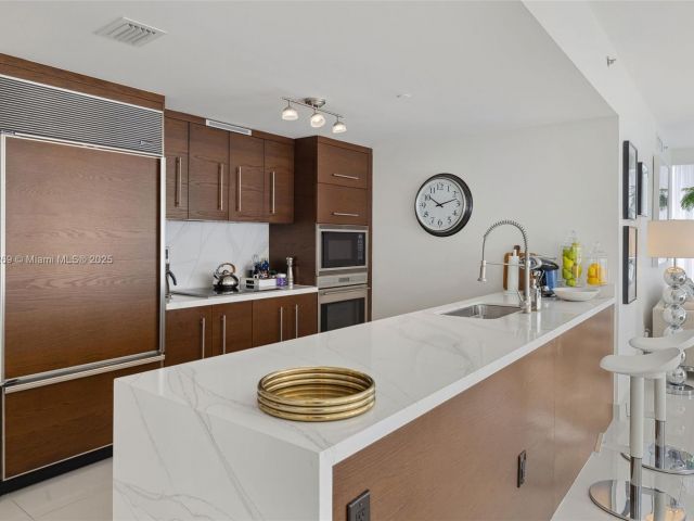 Продажа квартиры #701 - фото 5992797