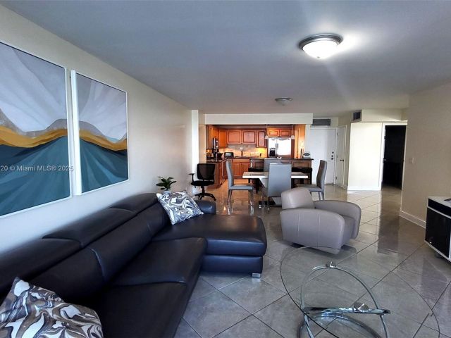 Квартира в аренду номер606 - фото 5962885