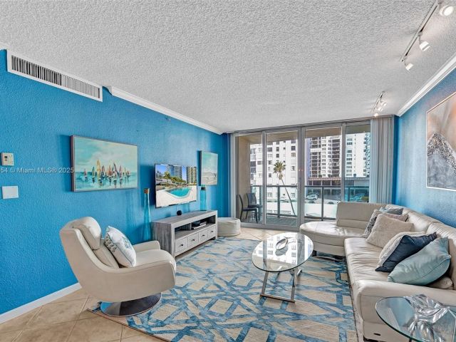 Квартира в аренду номер401 (Ave. March 2026) - фото 6000881