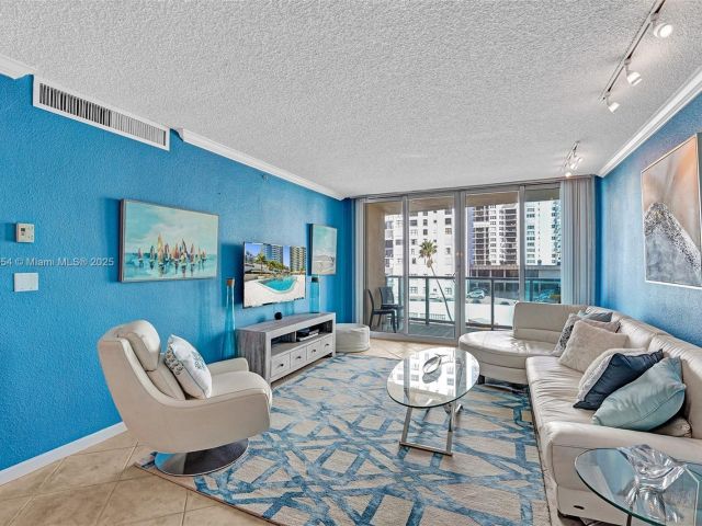 Квартира в аренду номер401 (Ave. March 2026) - фото 6000882